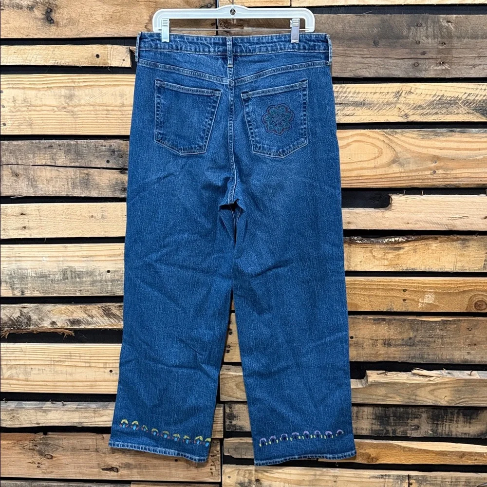 Free Assembly Women’s Hand Painted Boho‎ Floral High Rise Wide Leg Jeans Size 12 - Picture 5 of 9